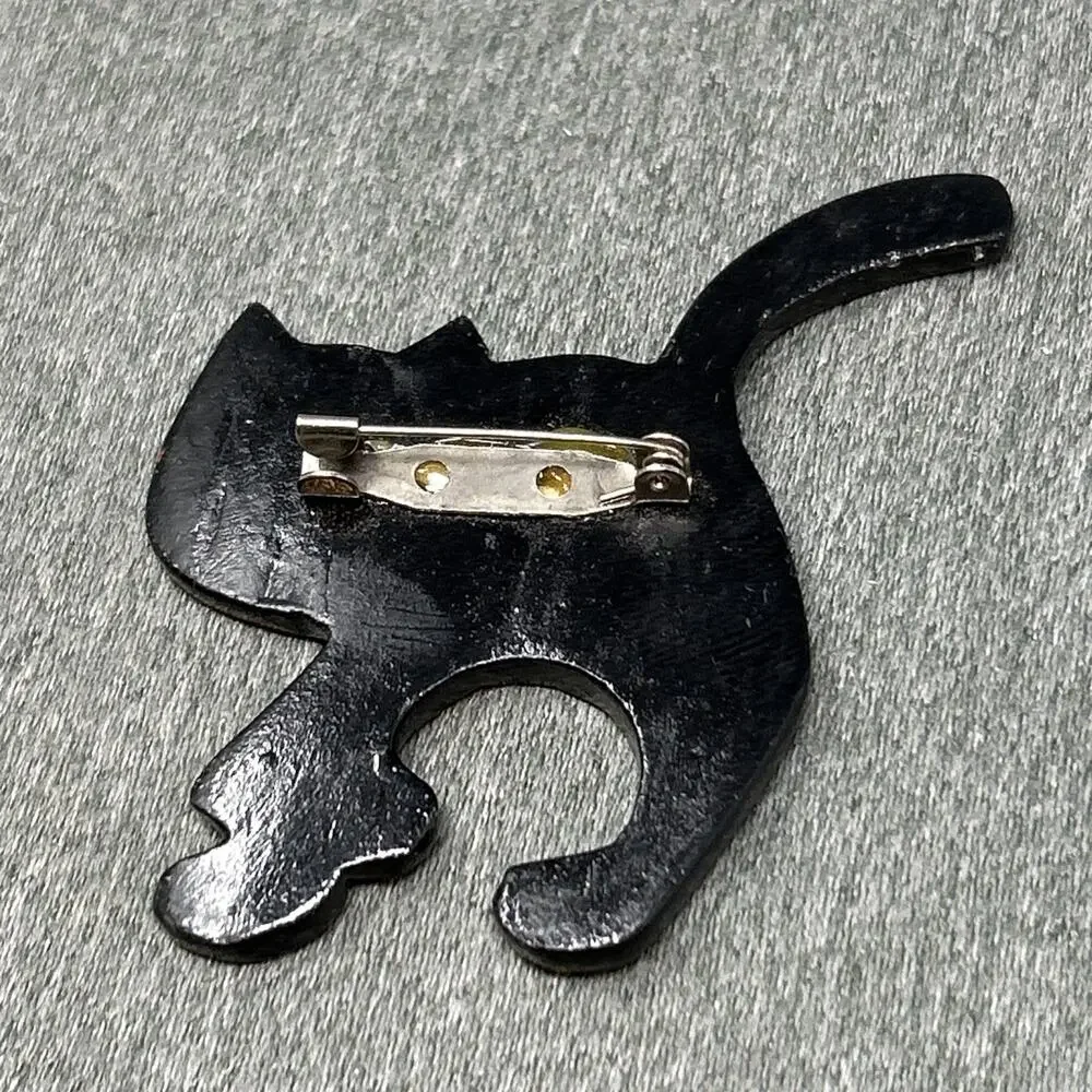 Vintage Hand Painted Wood Black Cat Brooch Kitschy White Polka Dots Pin Folk Art